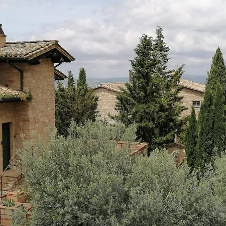 Camere Lapini Гостевой дом Ассизи